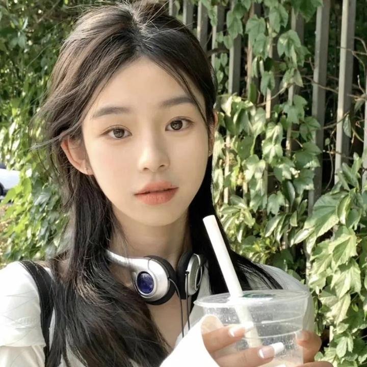 曲终人散情不复